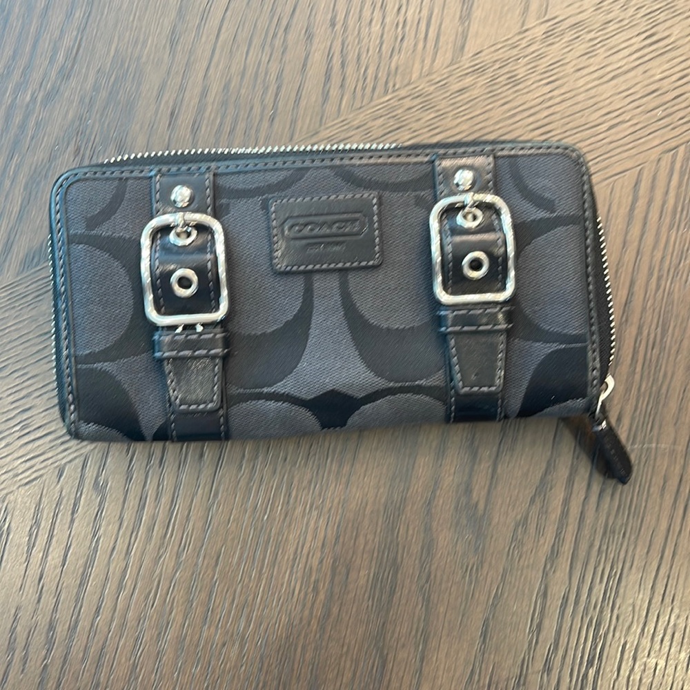 COPY - EUC Black Coach Wallet